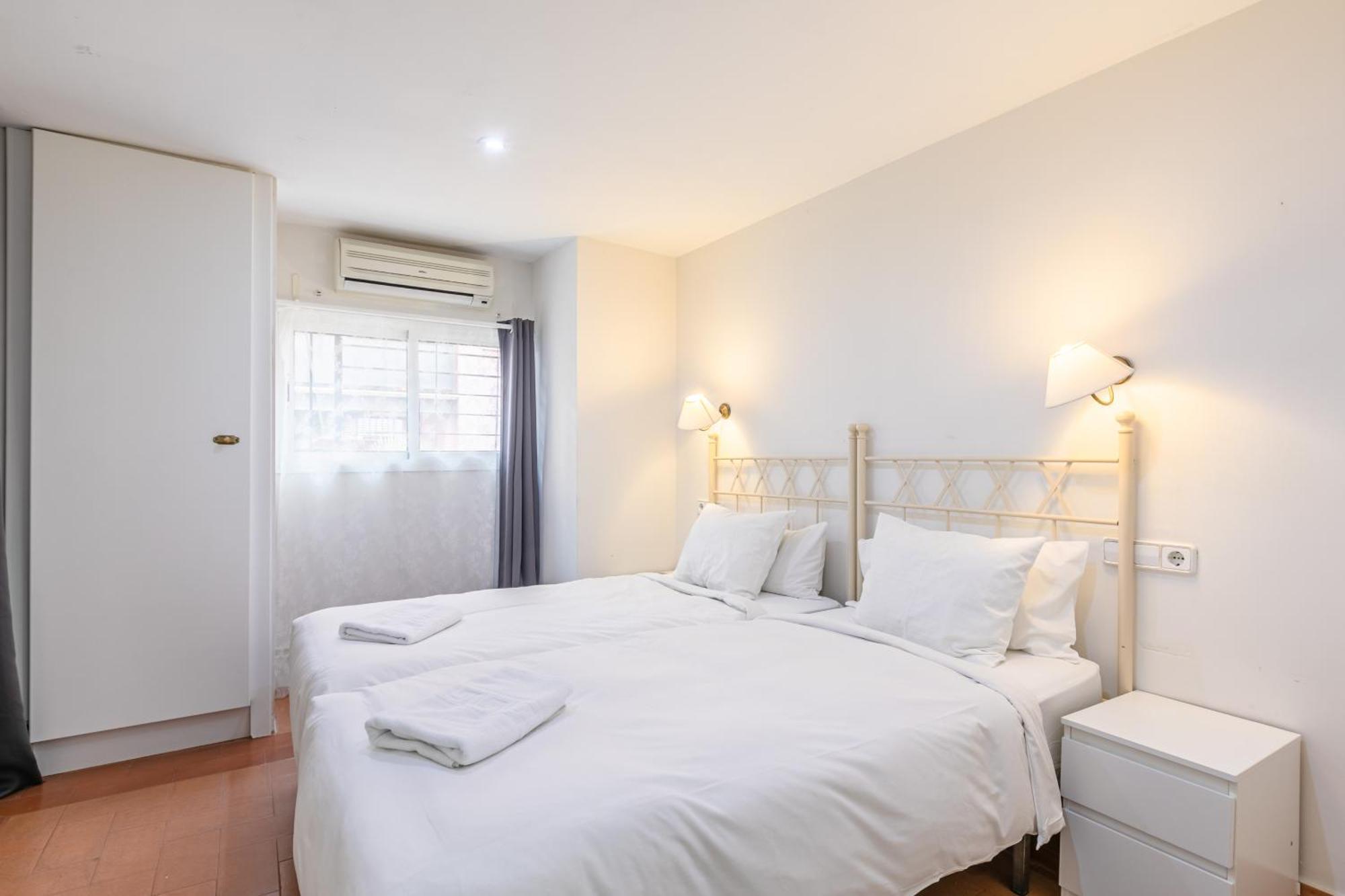 Casas De Moratin Sevilla